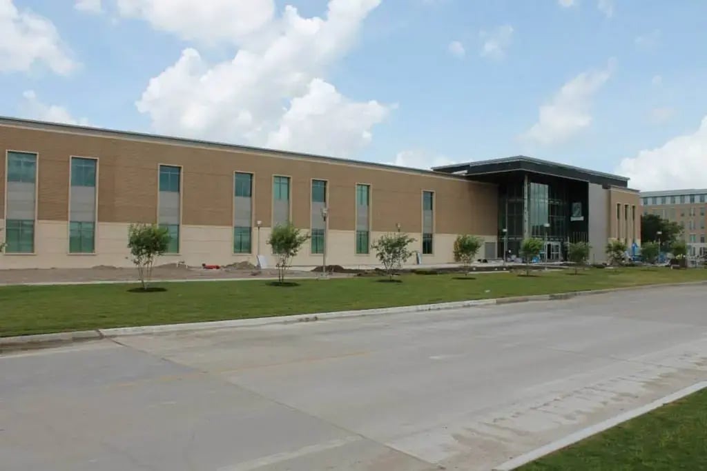 Green Span Profiles Commercial Projects