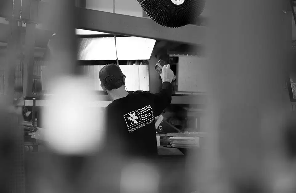 green span profiles employee working